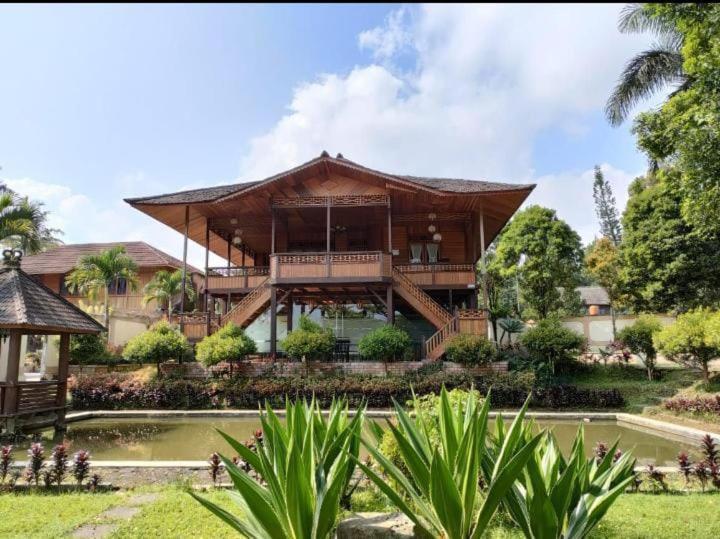 The Kulawi Villa&Resort Puncak Exterior foto